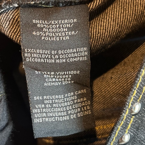 Yellowstone NWT licensed black denim brown fringe womens jacket size medium - Picture 6 of 6